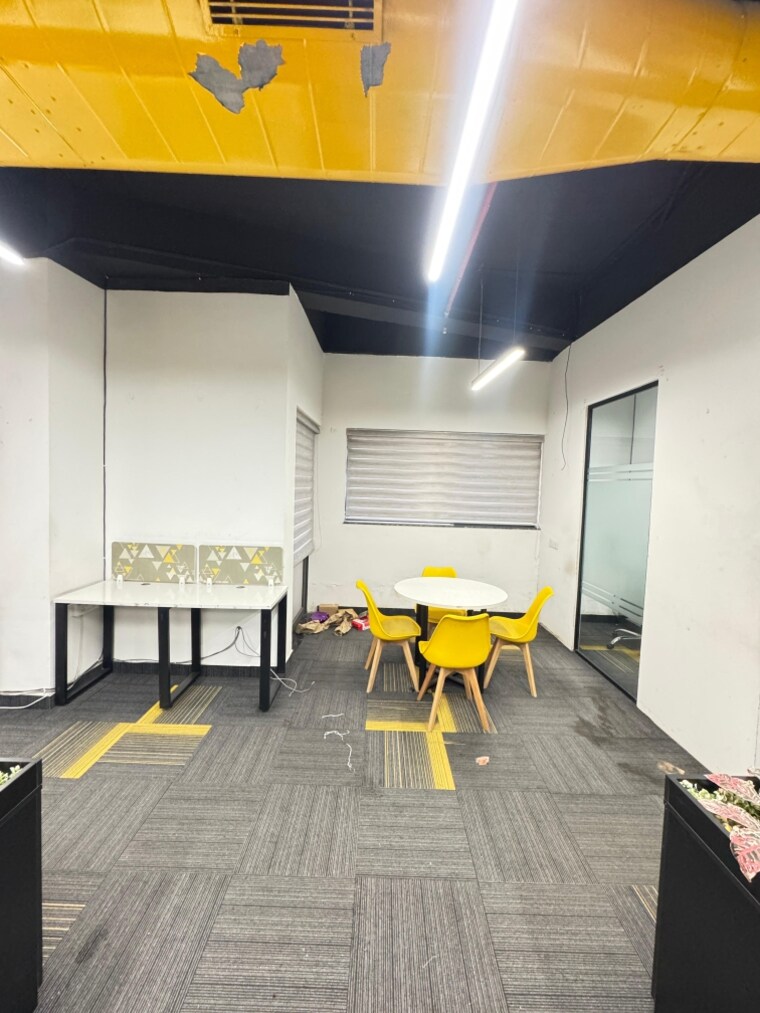 Team Area, sector 74 Commercial Office Space 1700 Sq.Ft. In Sector 74 Mohali 9544005