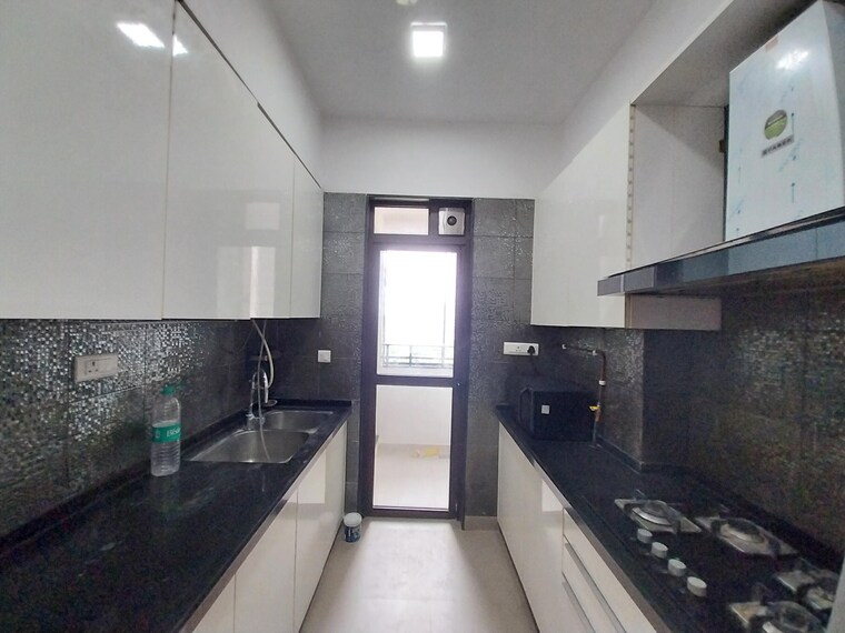Kitchen, lodha-the-park 3 Bedroom 1450 Sq.Ft. Apartment In Worli Mumbai 9543938