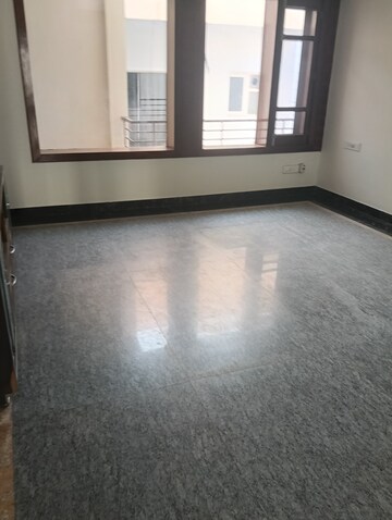 Room in 6 BHK Independent House at MS Enclave Zirakpur, Dhakoli – for Sale