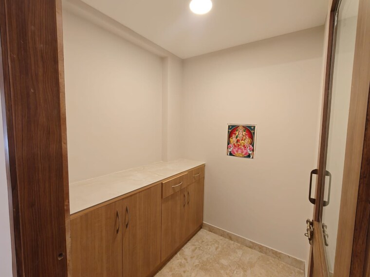 Room, le-orchid 3 Bedroom 2400 Sq.Ft. Apartment In Frazer Town Bangalore 9544101