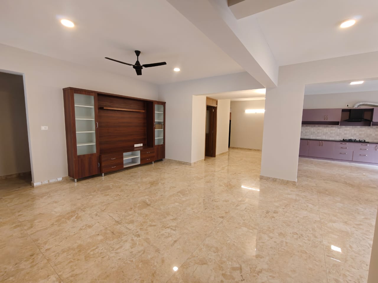 3 BHK Apartment For Rent in Le Orchid
