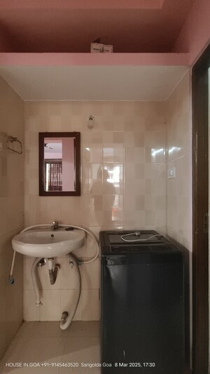 Bathroom in  Pg at Alto Porvorim – for Rent