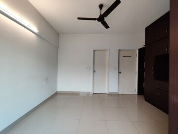 Room in 3 BHK Apartment at Mantri Webcity, Hennur – for Rent