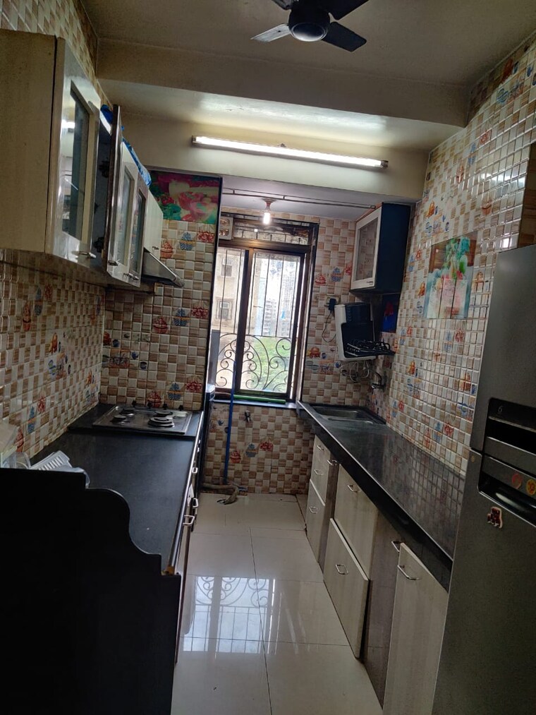 Kitchen, lake-florence 2 Bedroom 885 Sq.Ft. Apartment In Powai Mumbai 9544126