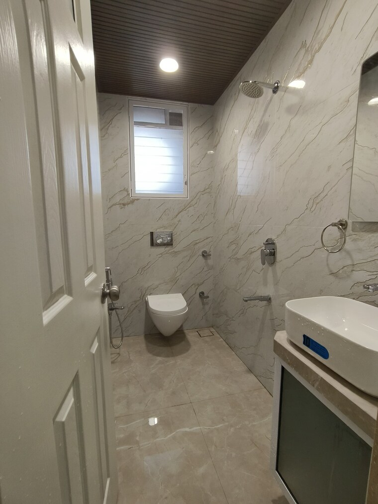 Bathroom, malviya nagar 1 Bedroom 500 Sq.Ft. Builder Floor In Malviya Nagar Delhi 9544208