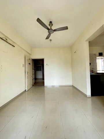 Room in 2 BHK Apartment at Goel Ganga Amrut Ganga, Sinhagad – for Rent