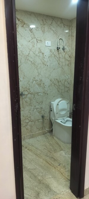 Bathroom in 1.5 BHK Builder Floor at Vasundhara Sector 2b – for Sale