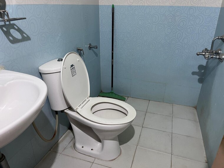 Bathroom, mana-karmel 2 Bedroom 1056 Sq.Ft. Apartment In Sarjapur Road Bangalore 9544333