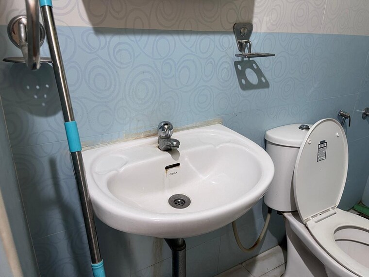 Bathroom, mana-karmel 2 Bedroom 1056 Sq.Ft. Apartment In Sarjapur Road Bangalore 9544333