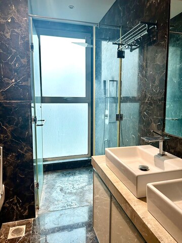 Attached Bathroom in 3 BHK Apartment at Avighna One Avighna Park, Lower Parel – for Rent