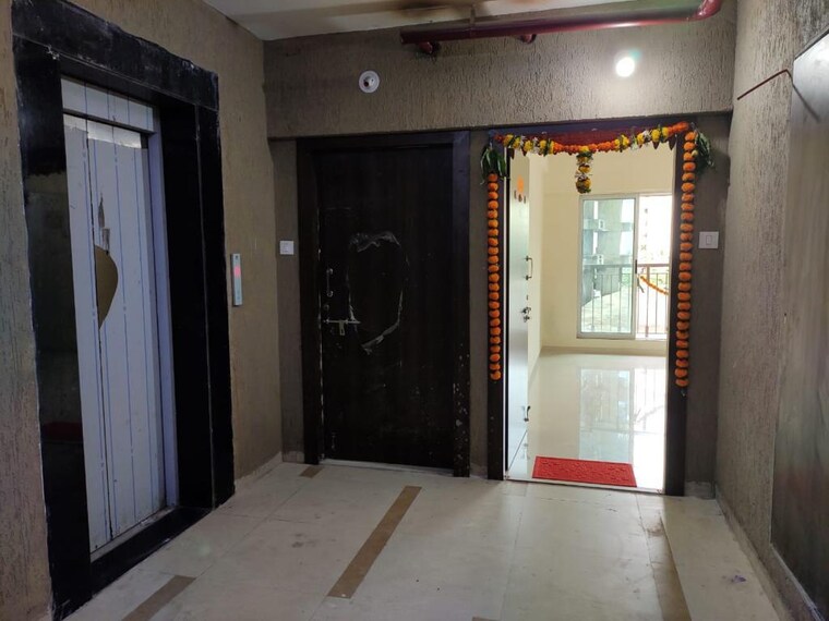 Room, kasarvadavali 1 Bedroom 384 Sq.Ft. Apartment In Kasarvadavali Thane 9544454