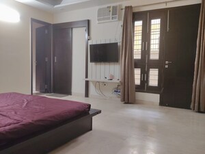 Room in 4 BHK Apartment at Nirala Aspire, Sector 16 Greater Noida – for Sale