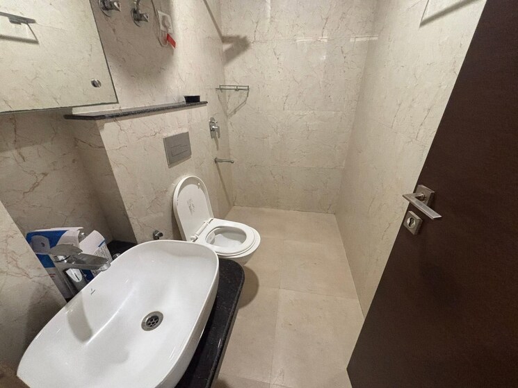 Bathroom, chattarpur 3 Bedroom 1150 Sq.Ft. Builder Floor In Chattarpur Delhi 9544599