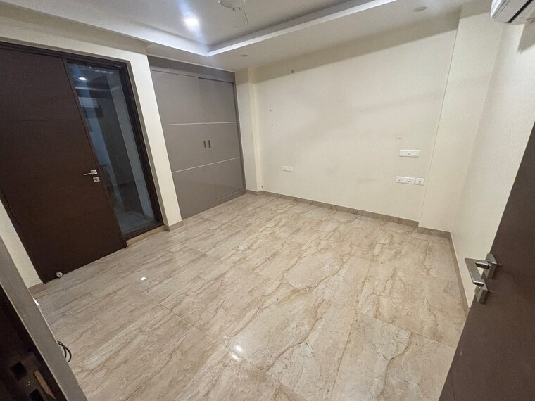 Room, chattarpur 3 Bedroom 1150 Sq.Ft. Builder Floor In Chattarpur Delhi 9544599