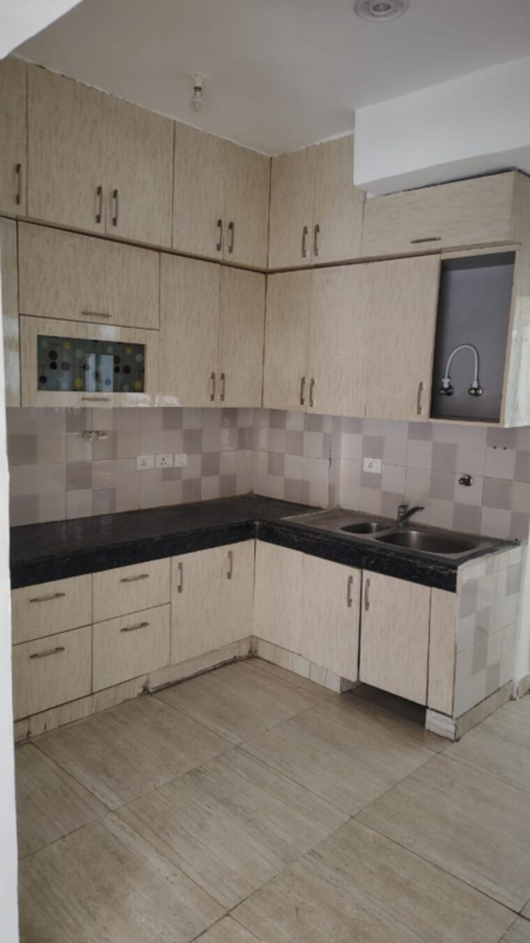 Kitchen, nimbus-the-hyde-park 3 Bedroom 1835 Sq.Ft. Apartment In Sector 78 Noida 9544722