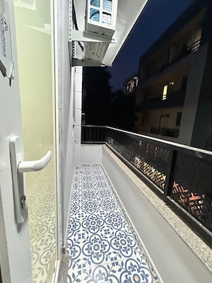 Balcony in 1 BHK Builder Floor at Sector 55 – for Rent
