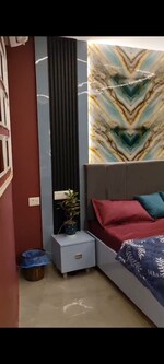 590 Sq.Ft. Showroom in Gaur City Center