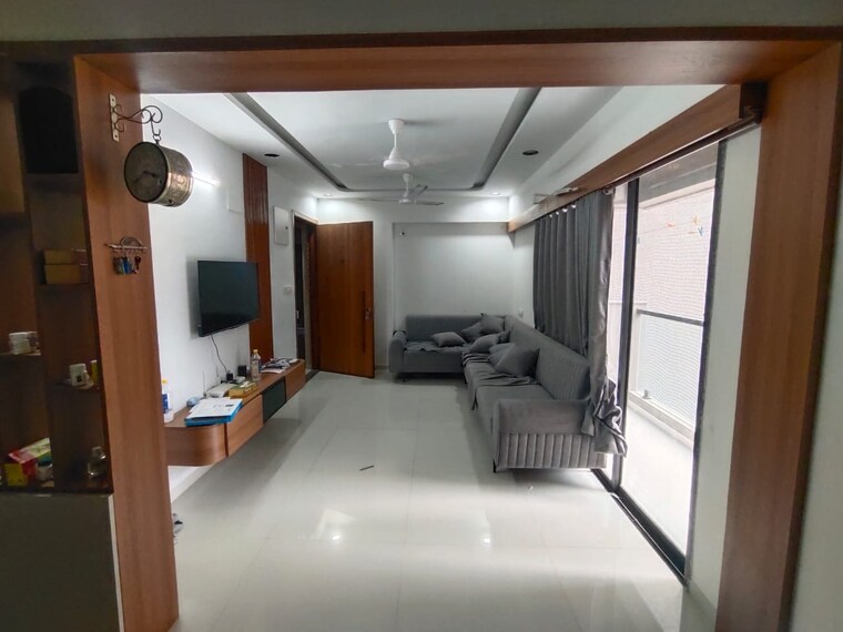 Living Room, vaishnodevi circle 3 Bedroom 1250 Sq.Ft. Builder Floor In Vaishnodevi Circle Ahmedabad 9545118