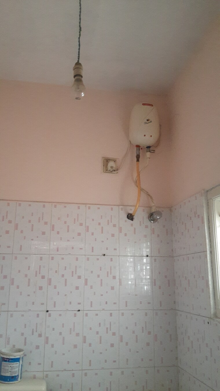 Bathroom, rt nagar 1 Bedroom 870 Sq.Ft. Independent House In Rt Nagar Bangalore 9545104
