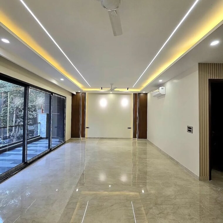 Room, baani-city-center 5 Bedroom 418 Sq.Yd. Builder Floor In Sector 63 Gurgaon 9544991