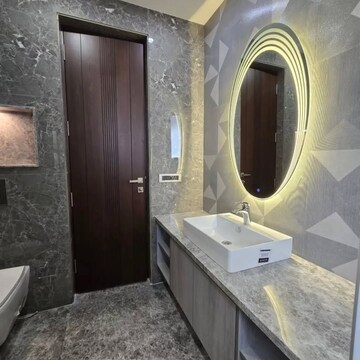 Bathroom in 5 BHK Builder Floor at Baani City Center, Sector 63 – for Sale