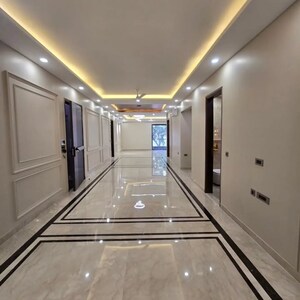 Building Lobby in 5 BHK Builder Floor at Baani City Center, Sector 63 – for Sale