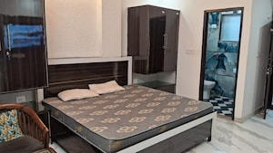 1 RK Builder Floor For Rent in Sector 24