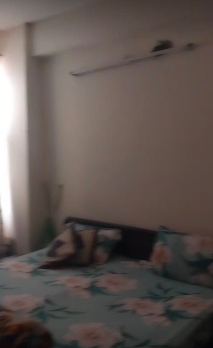 Room, sanchar-residency 3.5 Bedroom 1800 Sq.Ft. Apartment In Raj Nagar Extension Ghaziabad 9545020