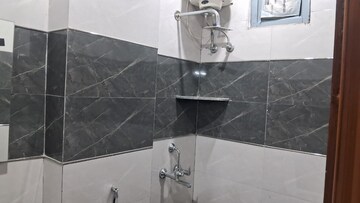 Bathroom in 1 RK Builder Floor at Sector 24 – for Rent