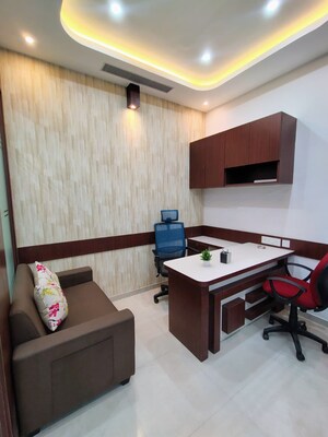  Office Space For Rent in Mani Casadona, New Town