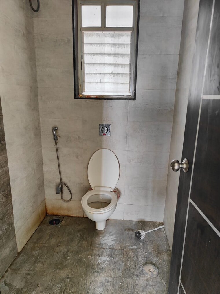Bathroom, sinhagad road 2 Bedroom 900 Sq.Ft. Apartment In Sinhagad Road Pune 9545230