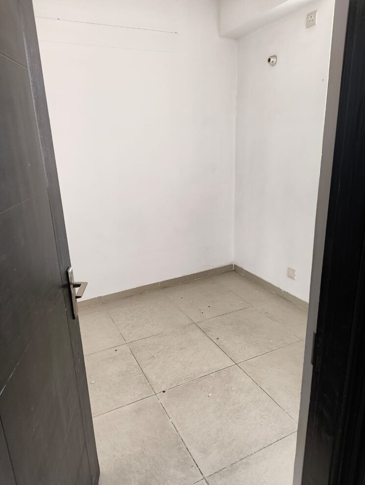Room, ajnara-homes 2.5 Bedroom 1085 Sq.Ft. Apartment In Sector 16b Greater Noida Greater Noida 9545399