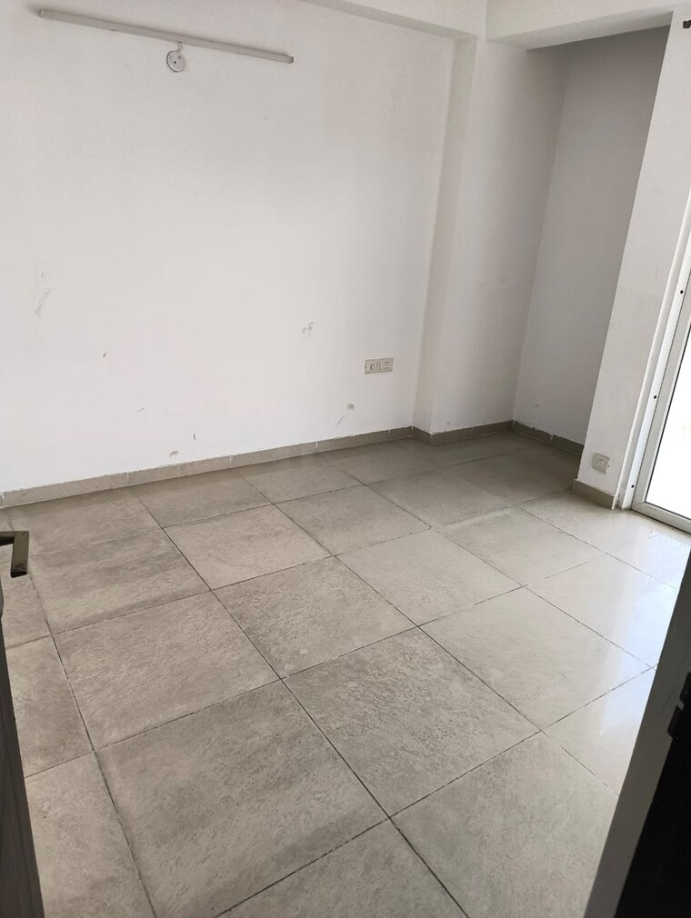 Room, ajnara-homes 2.5 Bedroom 1085 Sq.Ft. Apartment In Sector 16b Greater Noida Greater Noida 9545399