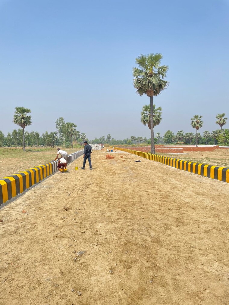 undefined, sector 123  110 Sq.Yd. Plot In Sector 123 Noida 9545262