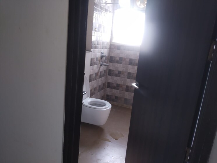 Other, barnala-green-lotus-avenue 3.5 Bedroom 2050 Sq.Ft. Apartment In Ambala Highway Zirakpur 9545384