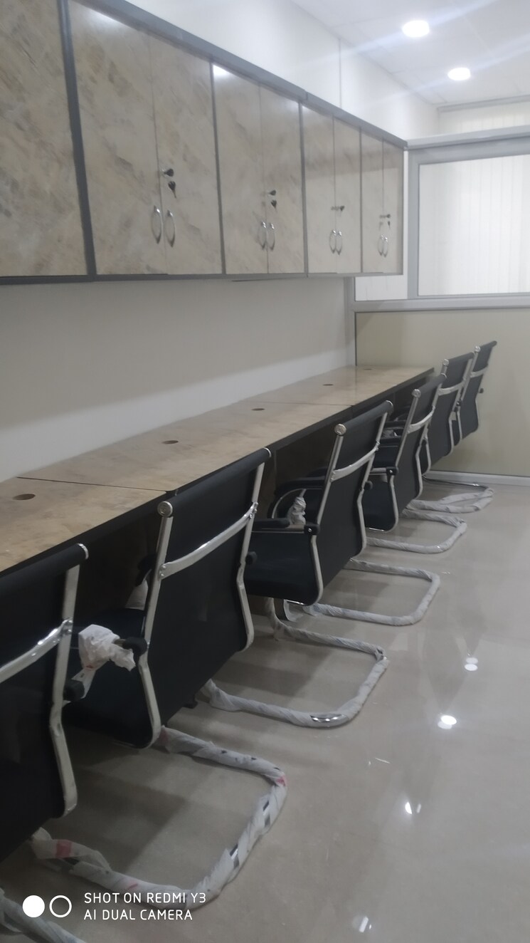 Team Area, gaur-city-center Commercial Office Space 483 Sq.Ft. In Sector 4 Greater Noida Greater Noida 9545349