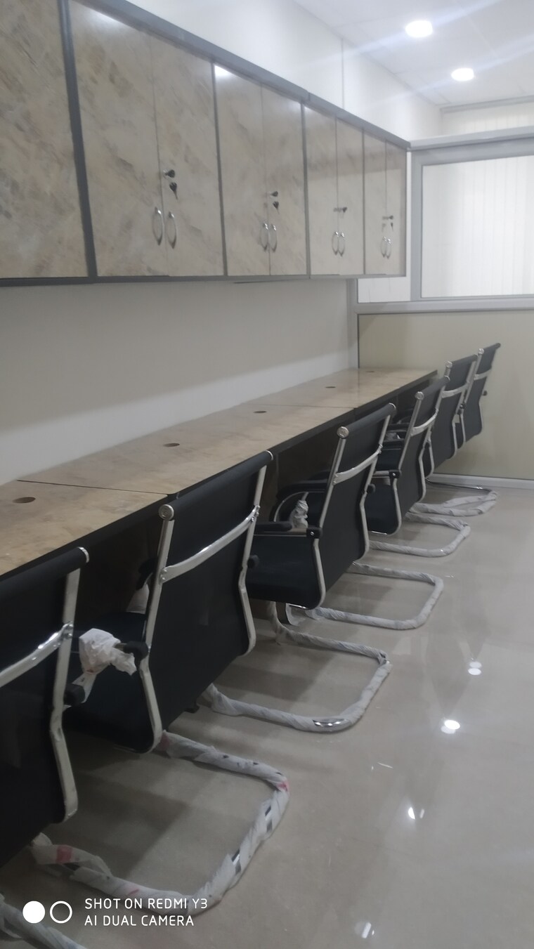 Team Area, gaur-city-center Commercial Office Space 483 Sq.Ft. In Sector 4 Greater Noida Greater Noida 9545349