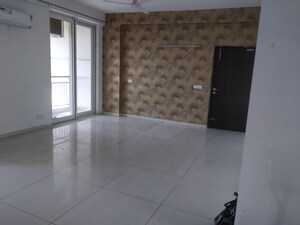 Room in 3.5 BHK Apartment at Barnala Green Lotus Avenue, Ambala Highway – for Rent