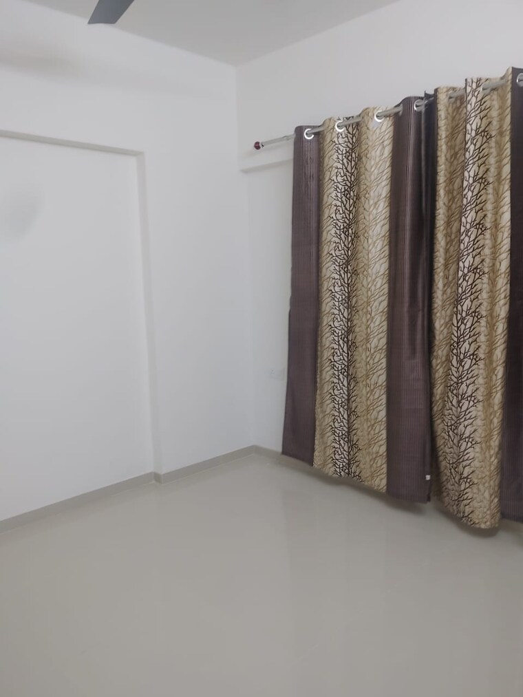 Bedroom, whispering-winds-phase-1 2 Bedroom 1000 Sq.Ft. Apartment In Baner Pune 9545334