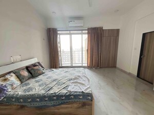 Bedroom in 3 BHK Apartment at Prabhadevi CHS, Prabhadevi – for Rent