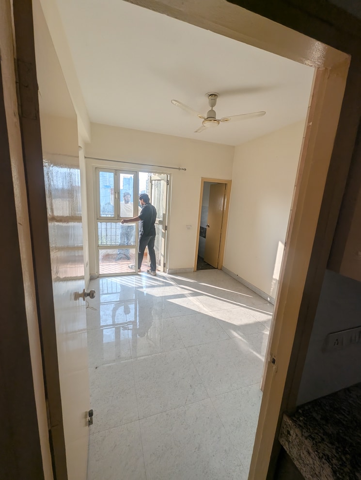 Bathroom, gls-avenue-51 3 Bedroom 928 Sq.Ft. Apartment In Sector 92 Gurgaon 9545521