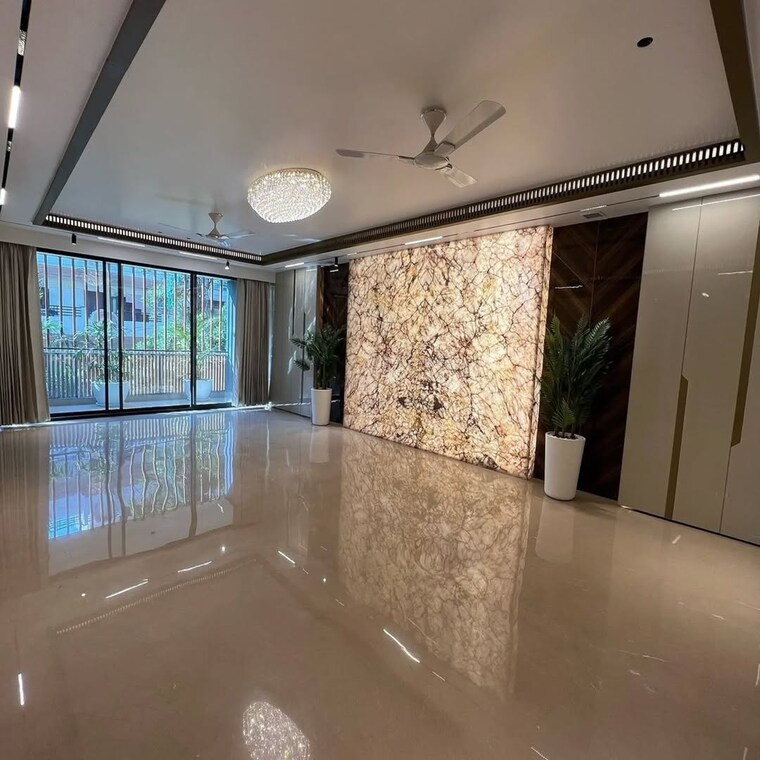 Room, ireo-city-central 5 Bedroom 500 Sq.Yd. Builder Floor In Sector 59 Gurgaon 9545518