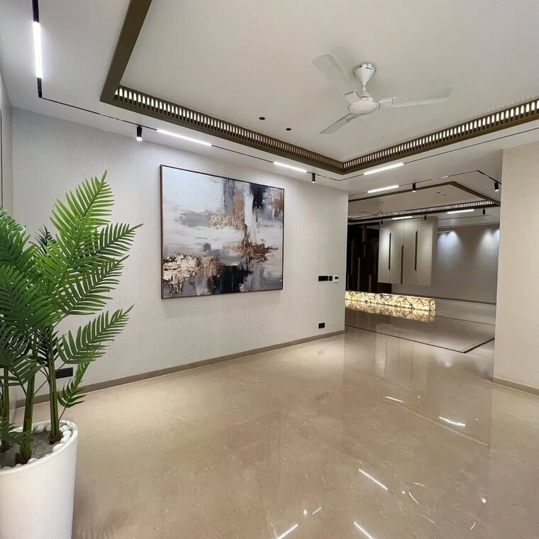 Room, ireo-city-central 5 Bedroom 500 Sq.Yd. Builder Floor In Sector 59 Gurgaon 9545518