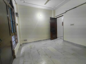 2 BHK Builder Floor For Rent in Janakpuri