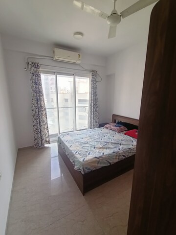 Bedroom in 2 BHK Apartment at JP Decks, Goregaon East – for Rent