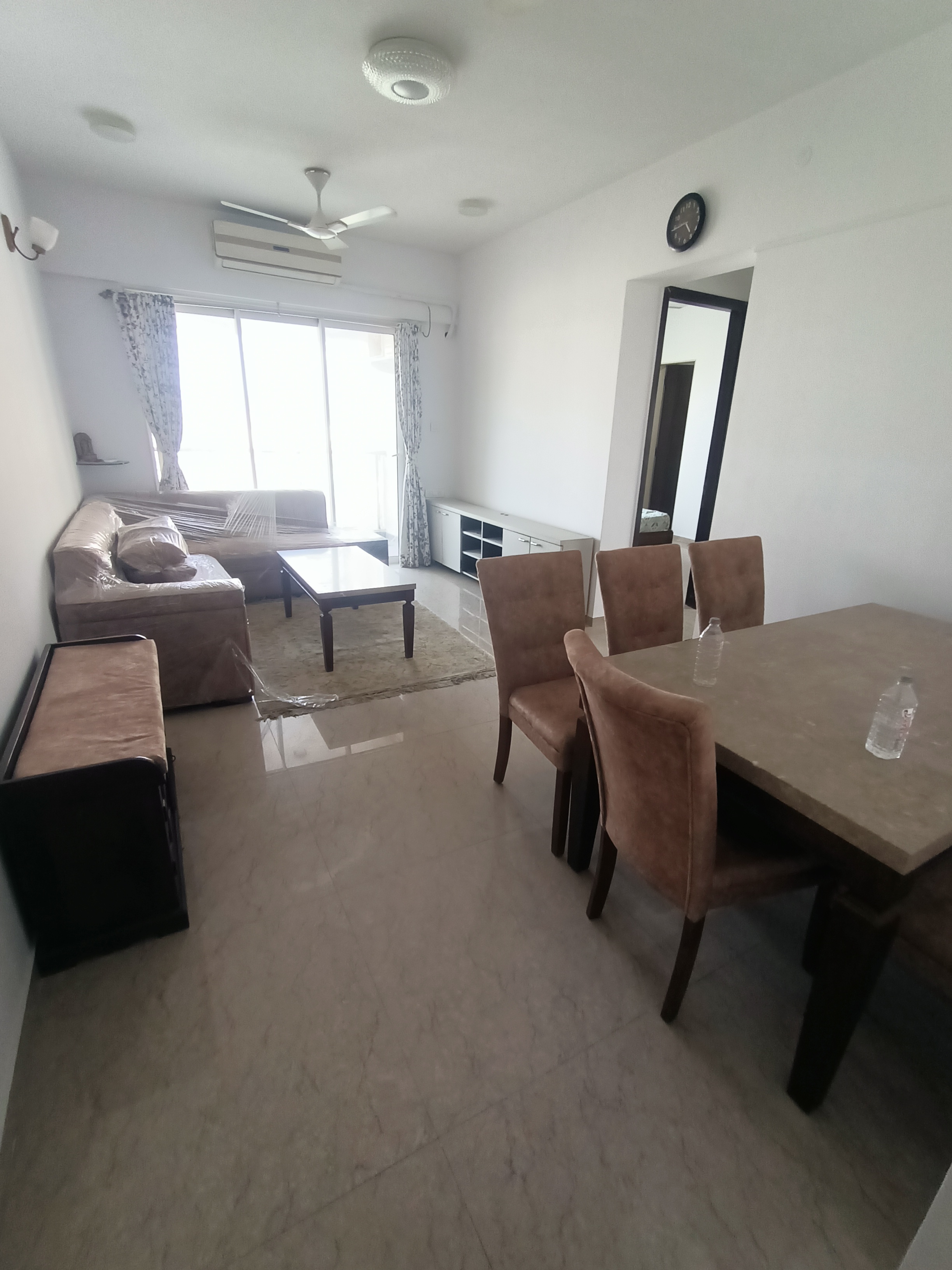 2 BHK Apartment For Rent in JP Decks