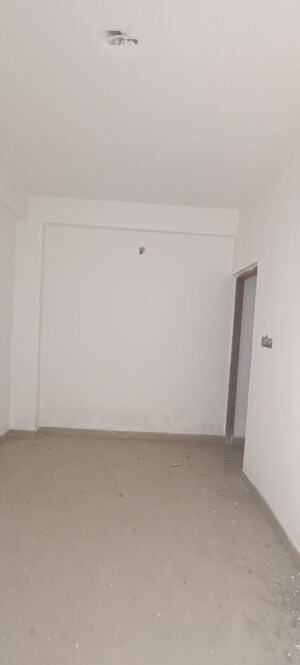 Bedroom in 1 BHK Apartment at Kaikhali – for Sale