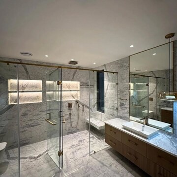 Kitchen in 5 BHK Builder Floor at Laxmi Garden Gurgaon, Sector 10a – for Sale