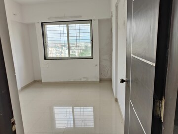 Room in 2 BHK Apartment at Sinhagad Road – for Rent