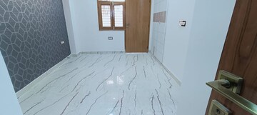 2 BHK Builder Floor For Sale in Sector 73